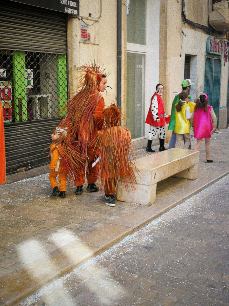 tarragona carnival costumes